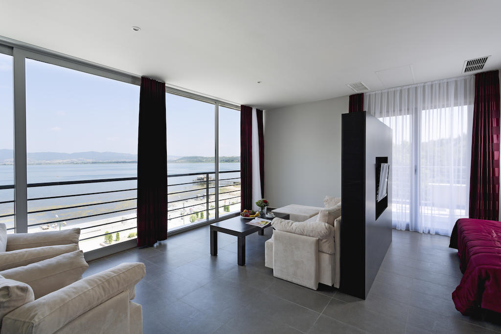 Romantique Dojran Hotel Exterior foto